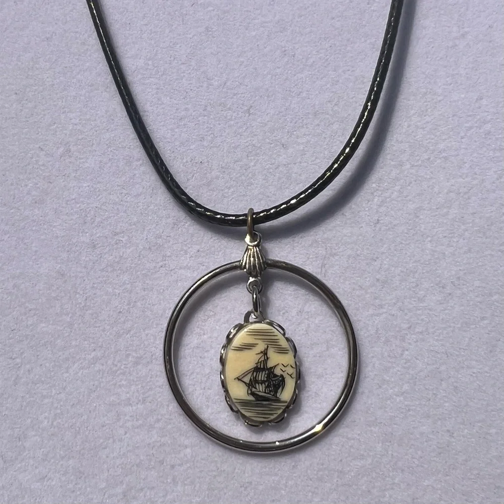 Scrimshaw Necklace 5/$25